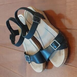 Aetrex Wedge Sandals Black Size 8.5